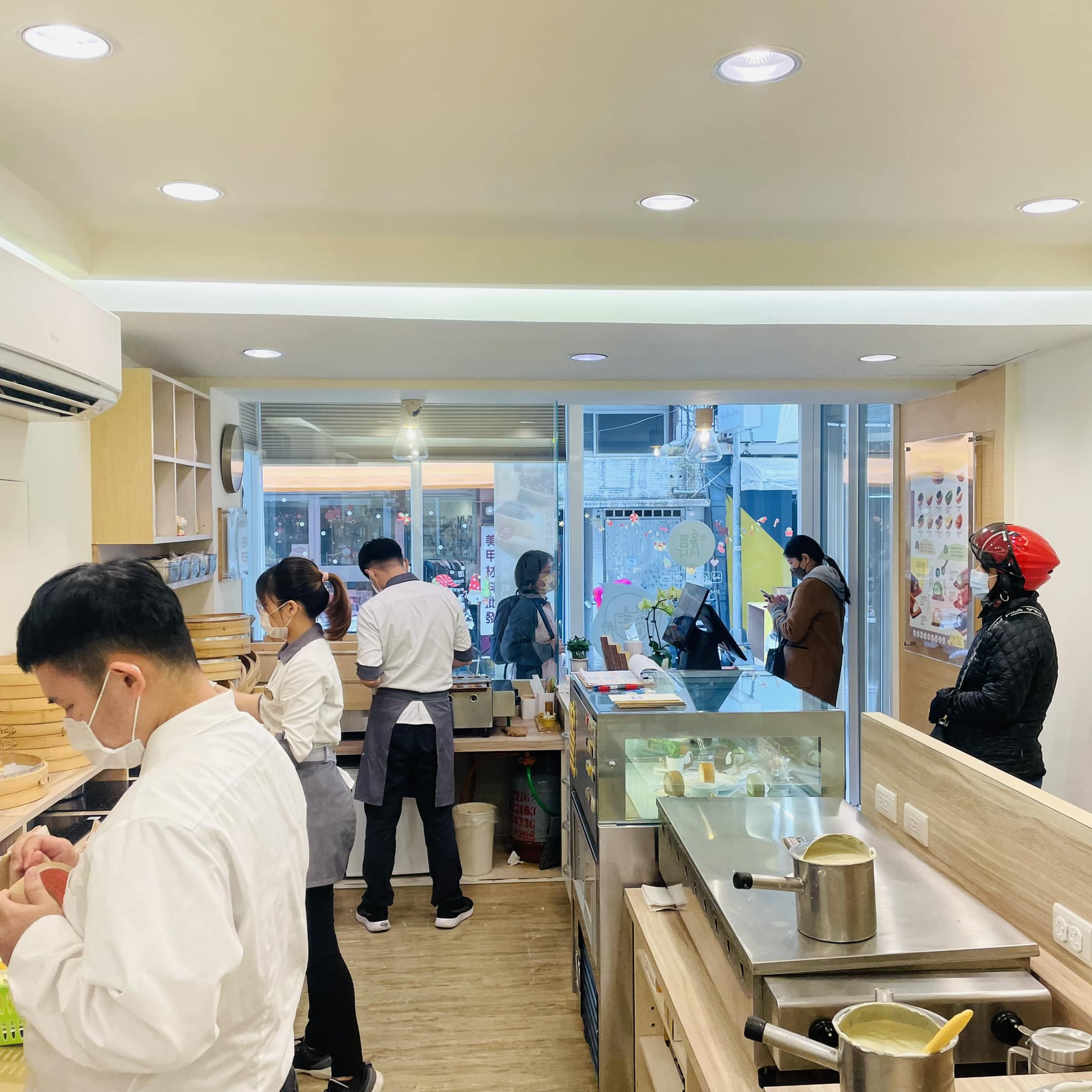 OP 開市網 客戶案例：龍小二點心工坊，用行動市話節省成本＆提升服務品質！